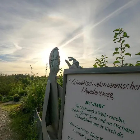 Berggasthof Hoechsten Hotel Illmensee