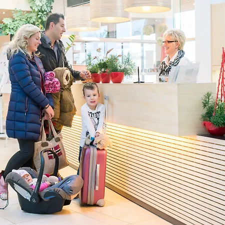 ホテル ベルガストホフ ヘーヒステン