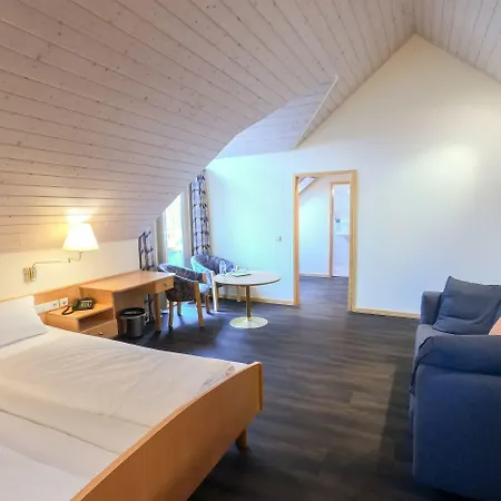 ベルガストホフ ヘーヒステン ホテル 3*