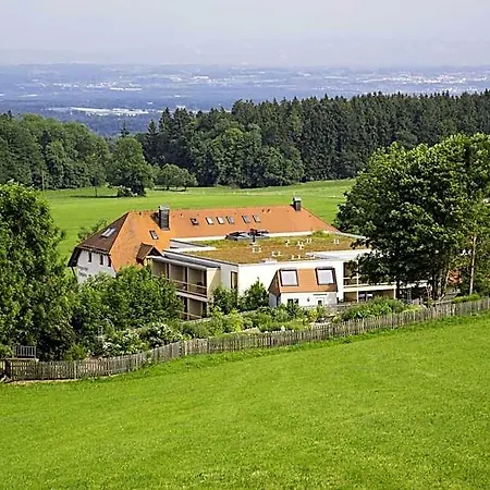 Berggasthof Hoechsten Illmensee